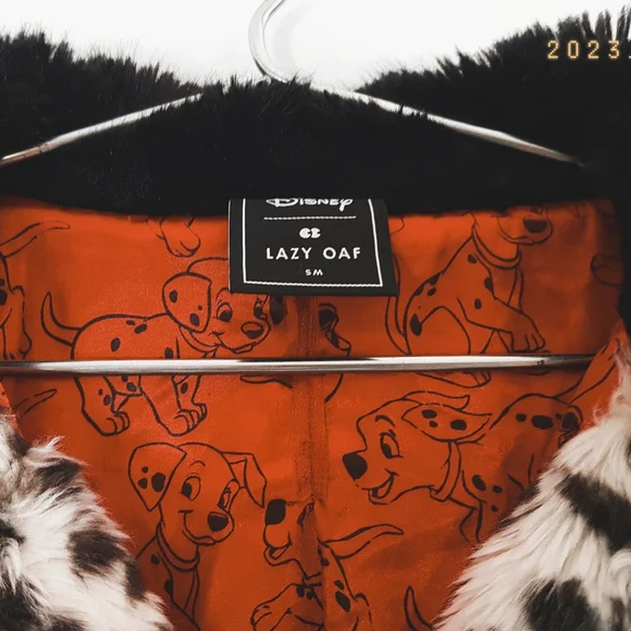 Lazy Oaf × Disney Collaboration Cruella de Vil Coat - Size Medium - Picture 4 of 4
